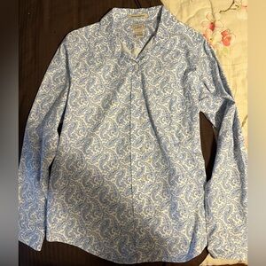 L.L. Bean Shirt Womens Medium Blue Paisley Button Up Wrinkle Free Long Sleeve